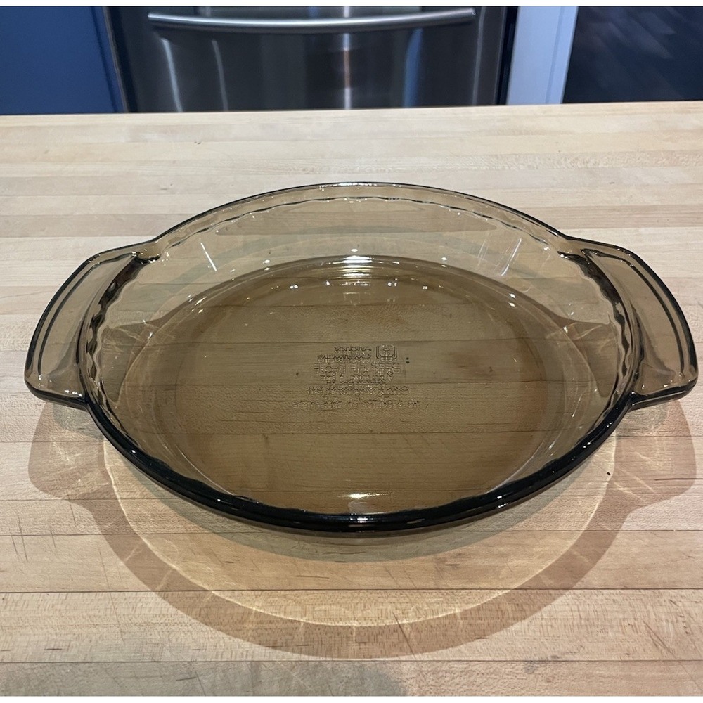 Anchor Hocking Amber Brown Glass 9 in Deep Dish Fluted Pie Plate w/ Handles 2 in